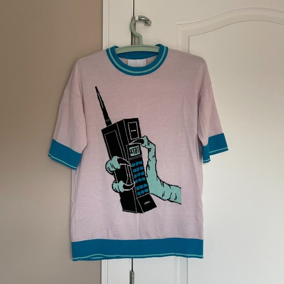 JENDES Mobile Phone Light Pale Pink Soft Knit T-shirt with Blue Rims Size S - Picture 3 of 8